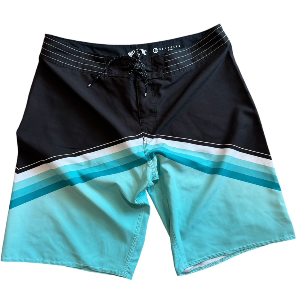 Billabong Men’s Boardshorts size 34